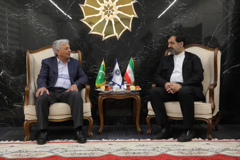 امضای دو سند همکاری بین ایران و پاکستان در حوزه صادرات امضای دو سند همکاری بین ایران و پاکستان در حوزه صادرات